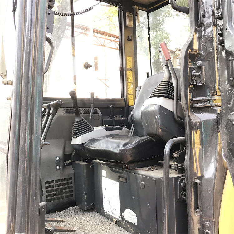 Good Condition 5 Ton Mini Used Komatsu PC55MR Crawler Excavator with Thumb from Japan