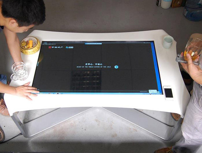 43 Inch Windows X-Type Interactive Multitouch Coffee Table With Touch Screen Indoor