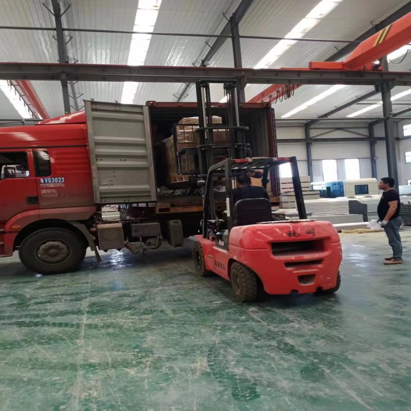 Steel Frame Foldable Prefabricated Caravan Easy Assembly 20ft Container House