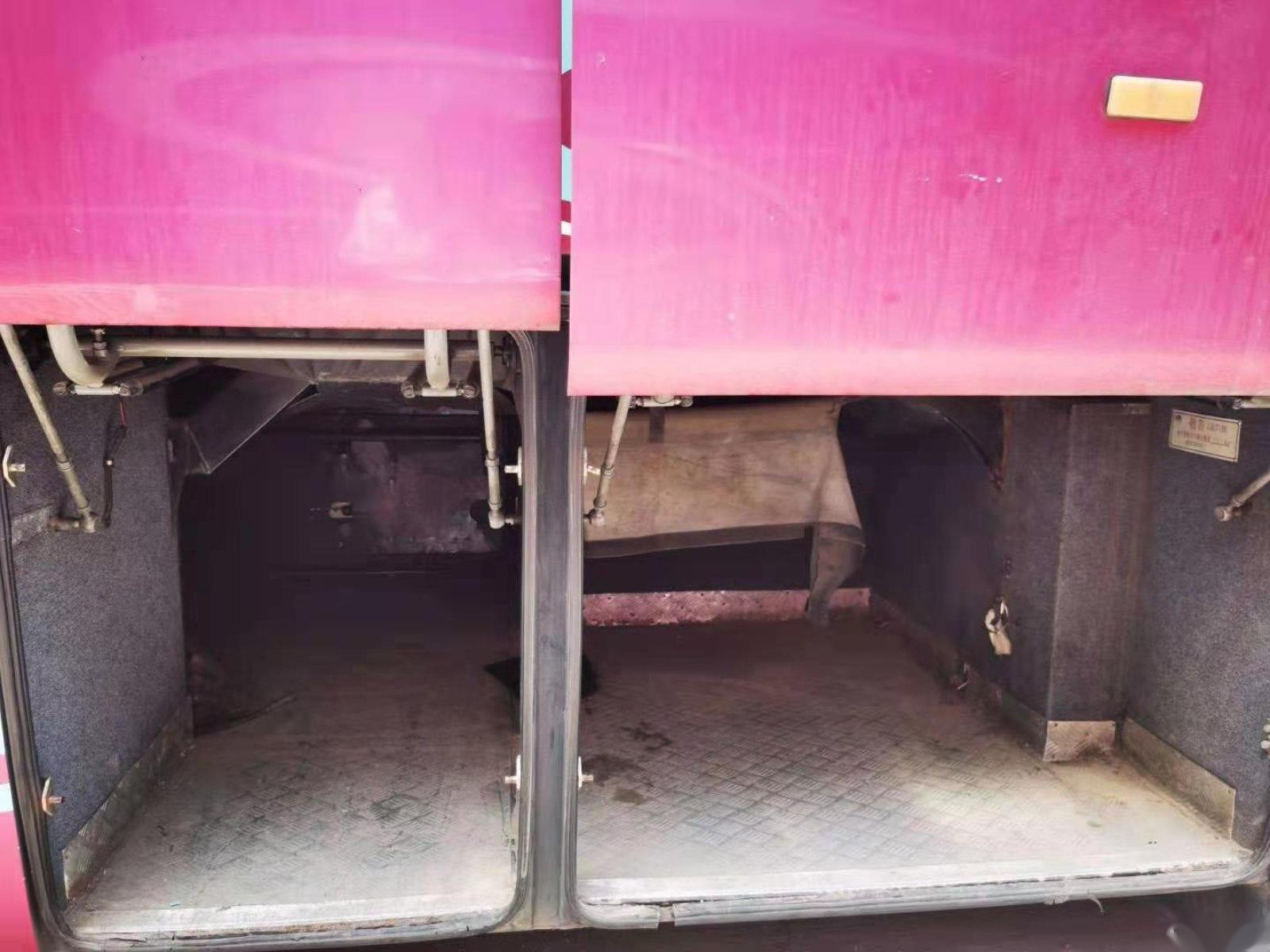 Used Tour Bus Yutong Brand ZK6116 48 Seats Double Doors Passenger Bus Airbag Chassis Nude Packing Left Steering