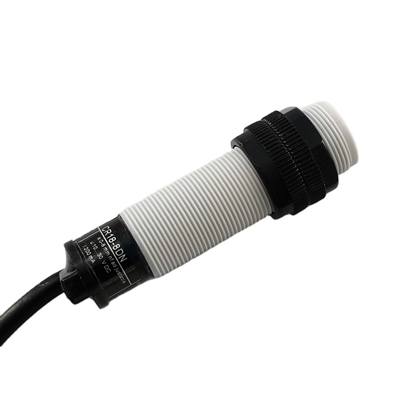 Capacitive Type Proximity Sensor M18 DC10-30V AC85-264V 8mm-15mm Detection Distance Proximity Switch