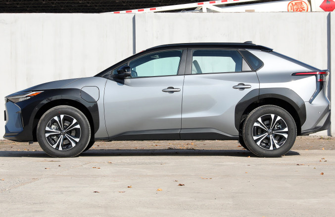 Toyota Bz4x 2022 Four-Wheel Drive High-Performance PRO Version Pure Electric Medium SUV