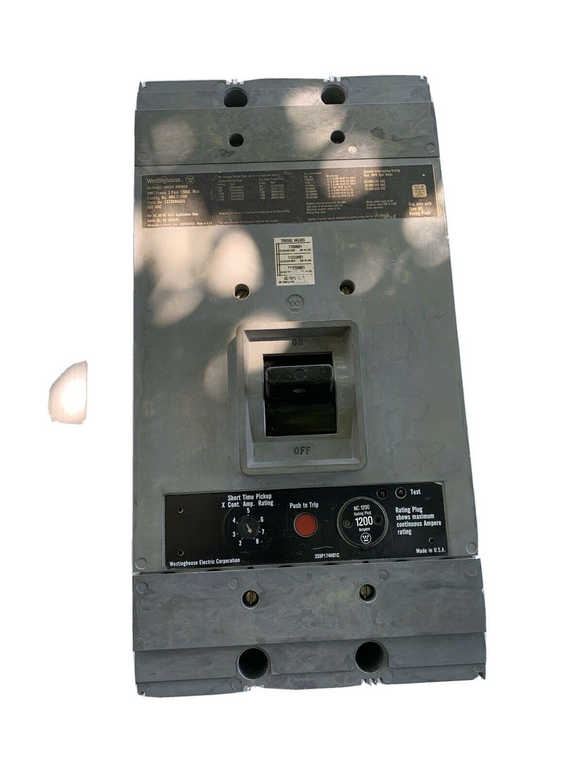 WESTINGHOUSE HNC31200F CIRCUIT BREAKER 1200 AMP 3 POLE 600 VAC
