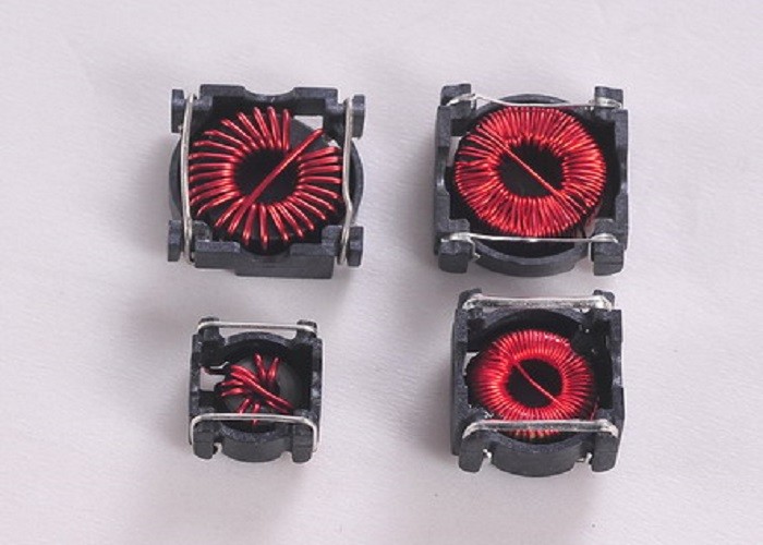 Surface Mount 1.5 mH 2 Line Common Mode Choke 744290152 1.5A DCR 0.12Ohm