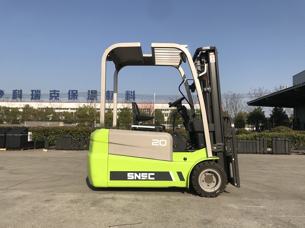 1.5 Ton 2 Ton Double Deep High Reach Forklift With Overall Dimensions 2585*1308*2125mm