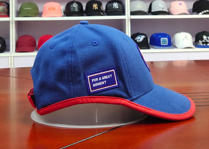 New Design Blue and red 6panel custom embroidery patches logo sports hats caps