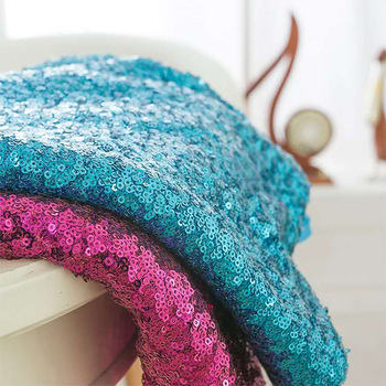 2021 Hotsale Factory Customized 3mm Lace Sequin Fabric for Table Cloth Stage Dress Backdrop