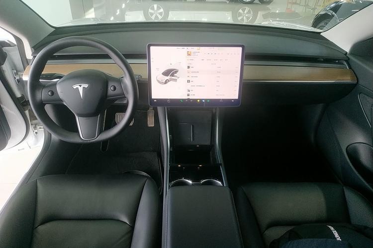 Chinese Best Second Hand New Energy Vehicles With 5 Seats And 5 Doors