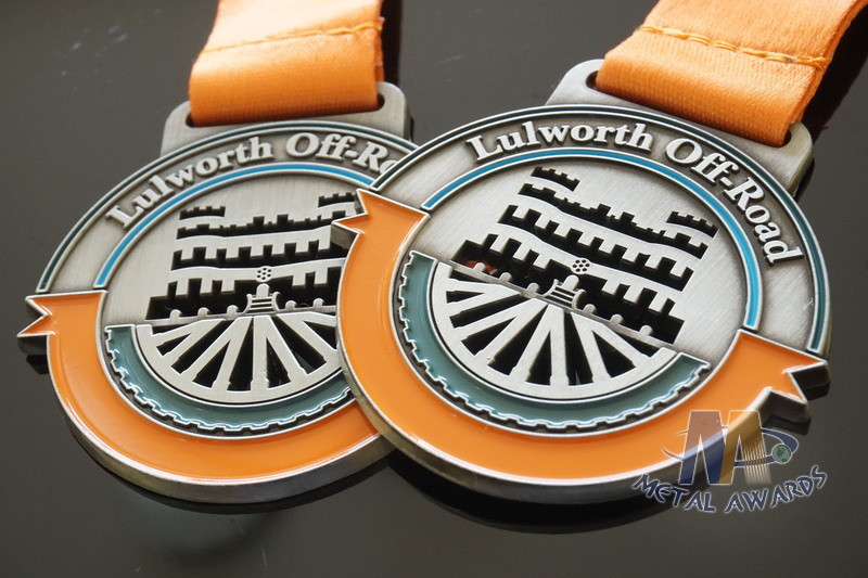 Cut Out And Color Filled Metal Award Medals Antique Plating Satin Ribbon