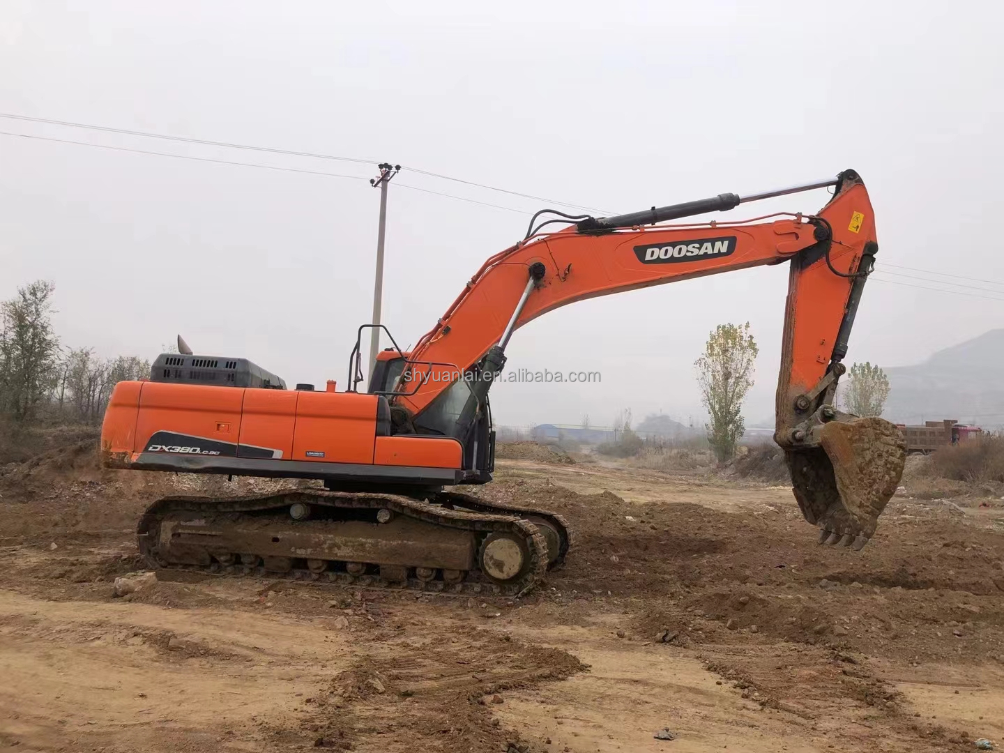 Used Doosan DX 380 excavator 33Ton 35Ton 38Ton 40Ton Second hand Digger earthmoving machine Doosan for sale