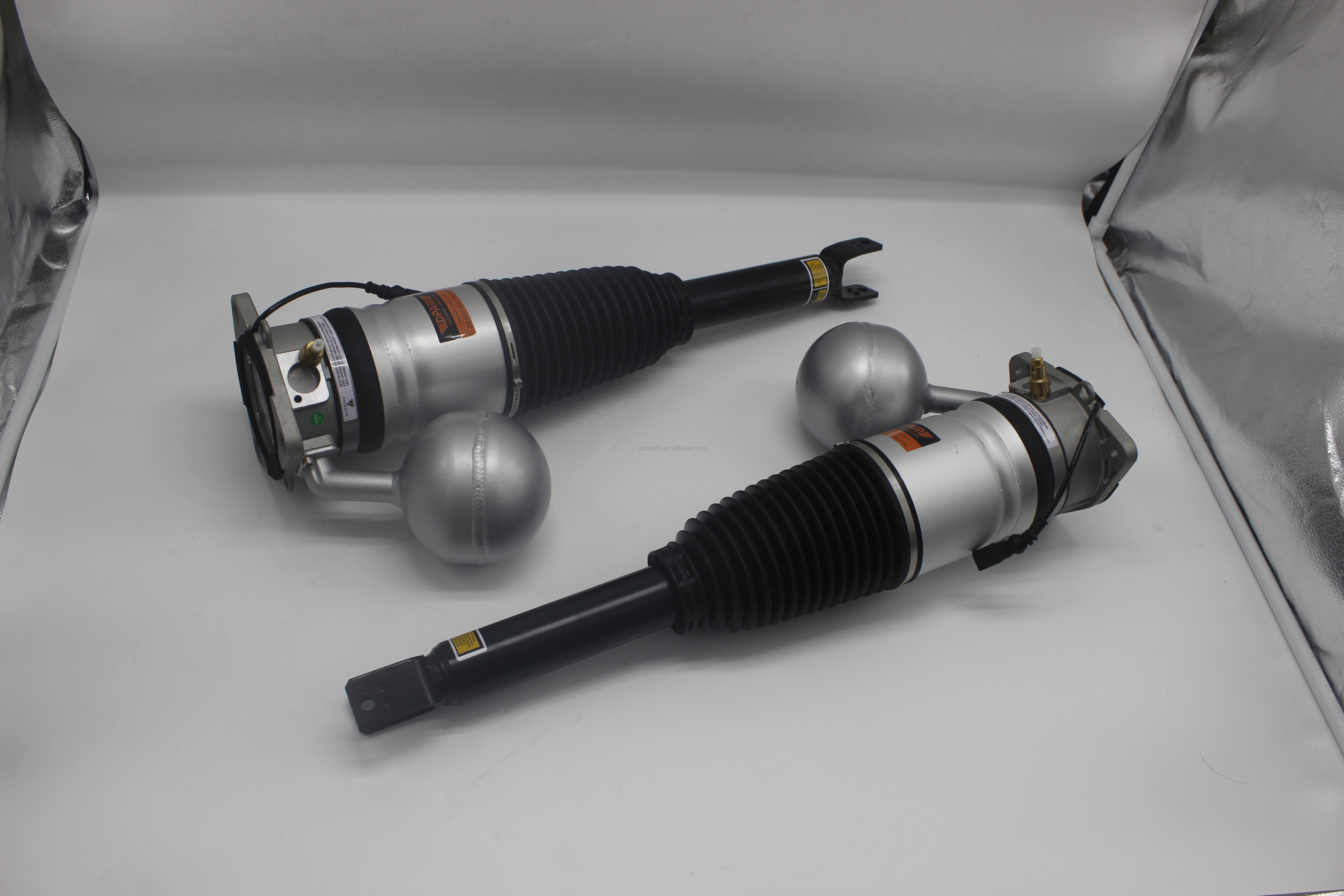 Rear Air Suspension Shock Absorber for Volkswagen Phaeton 3D0616001 3D0616002 19-218632