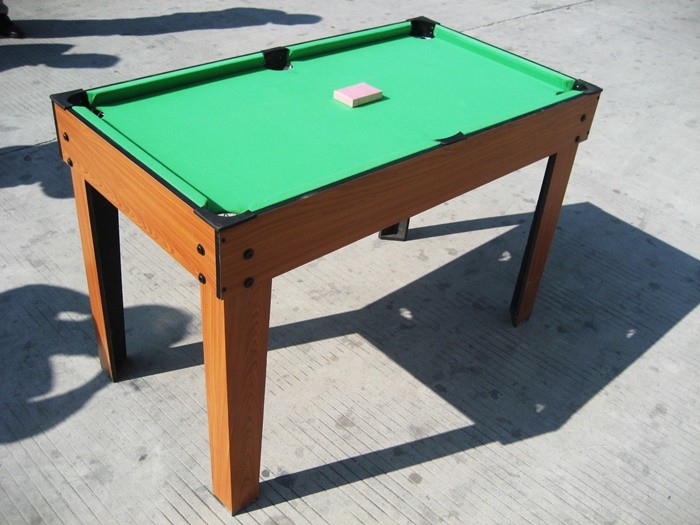 Popular 10 In 1 Multi Game Table Wood Grain Color With Different Game Toy