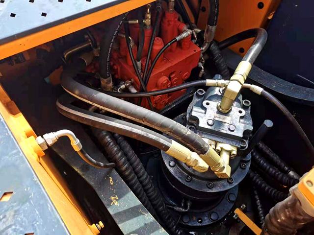 Hyundai R275vs Excavator Pump
