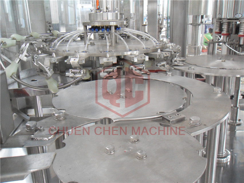 Beverage Fully Automatic Water Bottle Filling Machine High Output Liquid Filling Equipment
