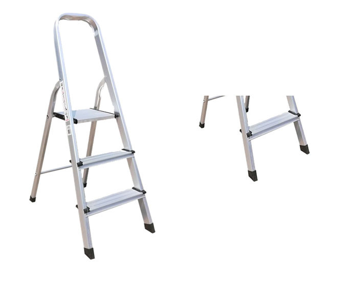 Easily Carried Aluminum Step Ladder
