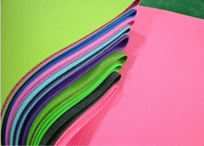 Anti Slip Gym Yoga Mats Color Optional 3 - 8mm Thick For Commercial Clubs
