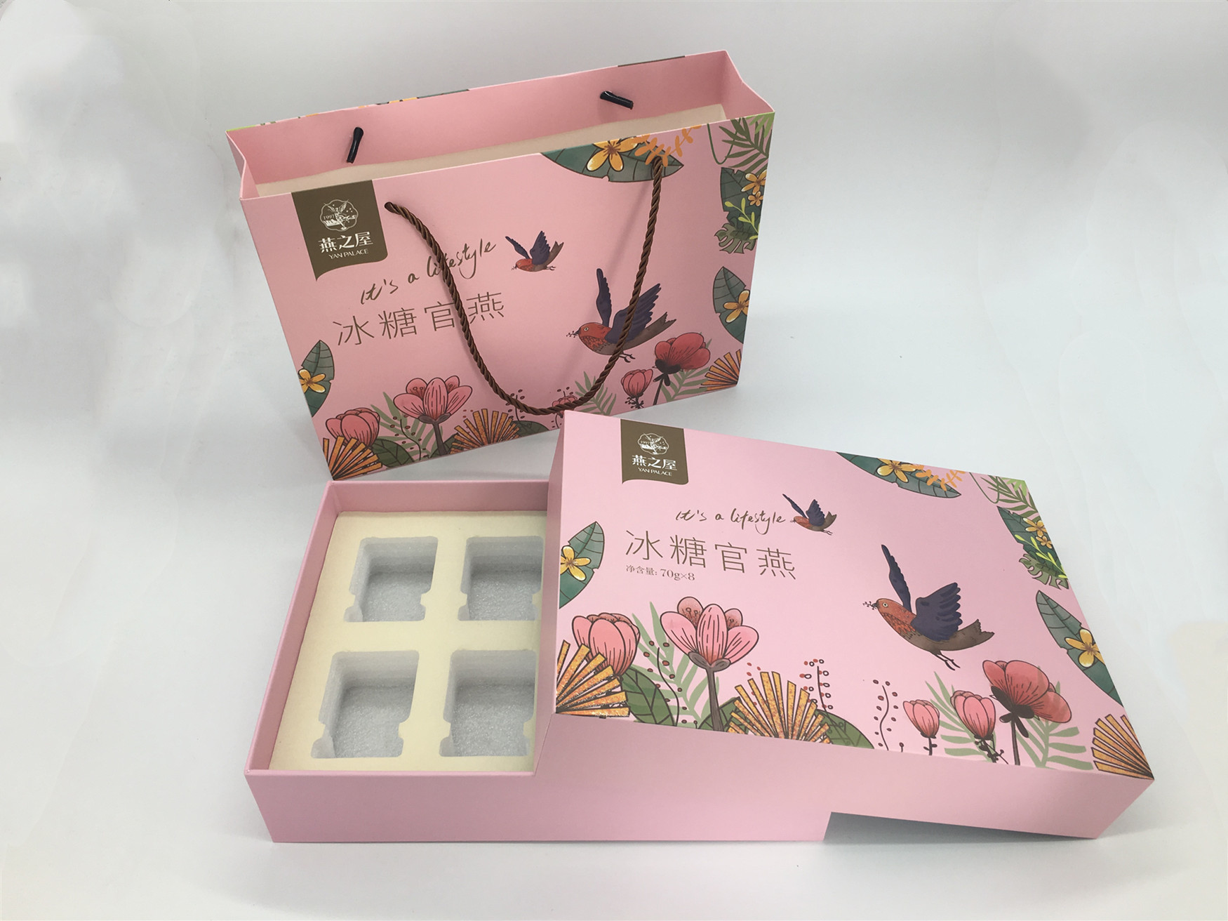 Customized Logo Hot Stamp Paper Gift Bags And Box Set For Gift / Cosmetics