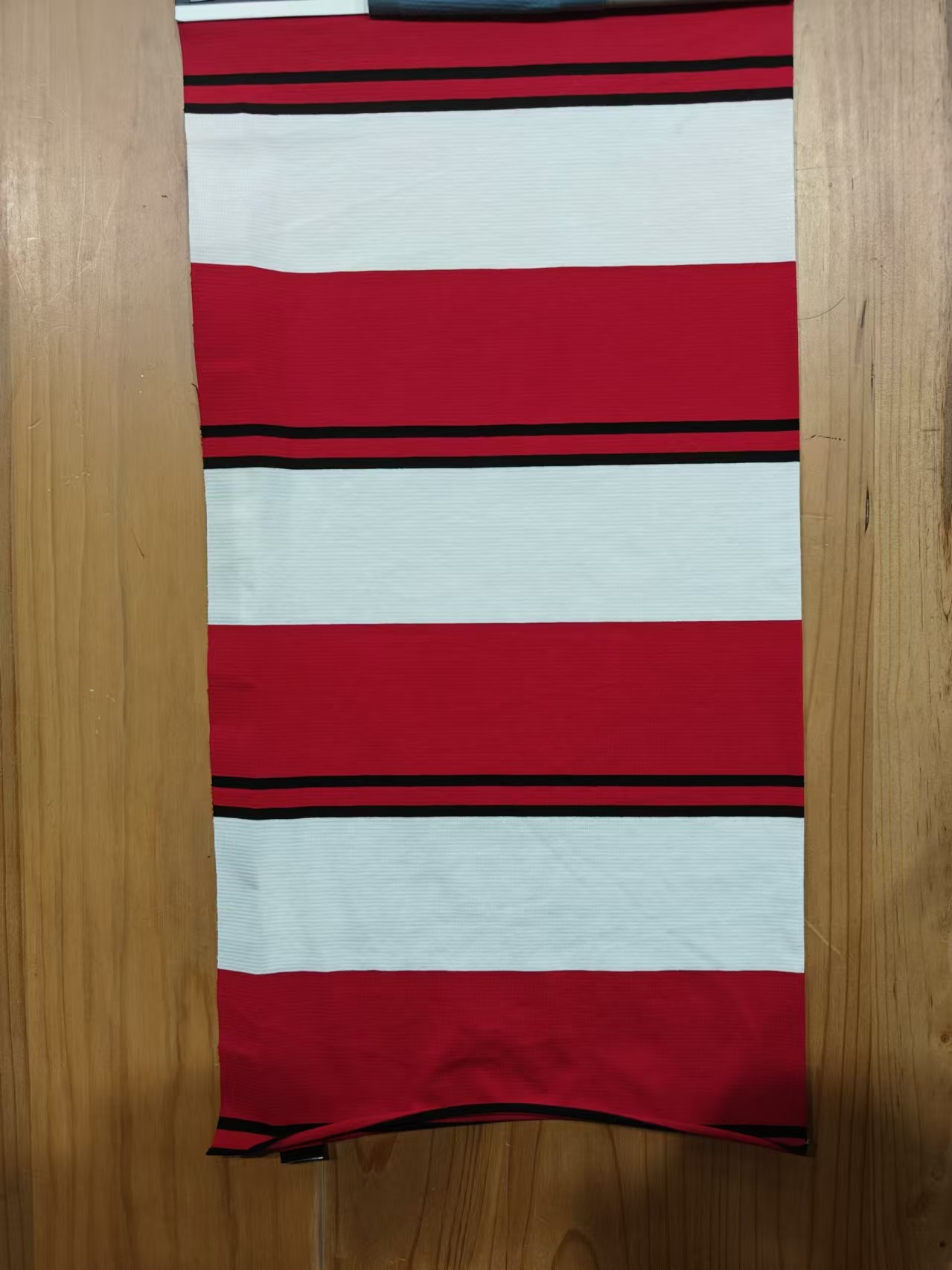 Not Easy To Deform And Breathable And Elastic Striped Knit Fabric For T-Shirt