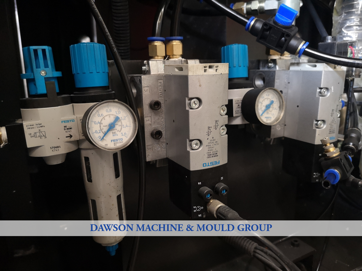 Small Plastic IBM Injection Blow Molding Machine Bottle Making 5ml 10ml 20ml 30ml