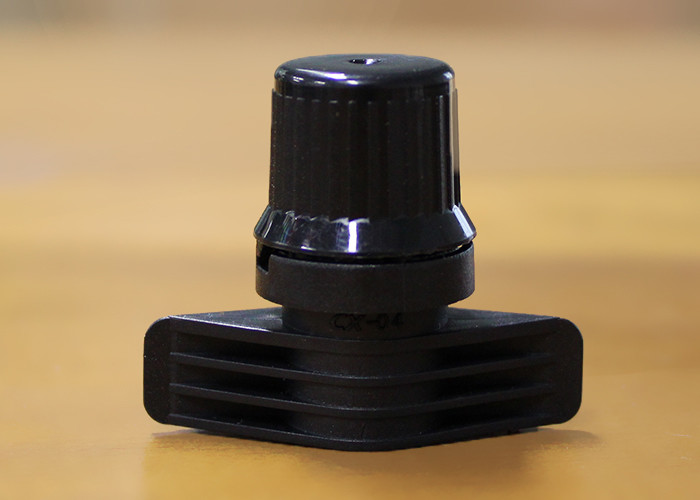 Leak Proof PP / PE Plastic Pour Spout Cover Corner On 300ML Liquid Flexible Bags