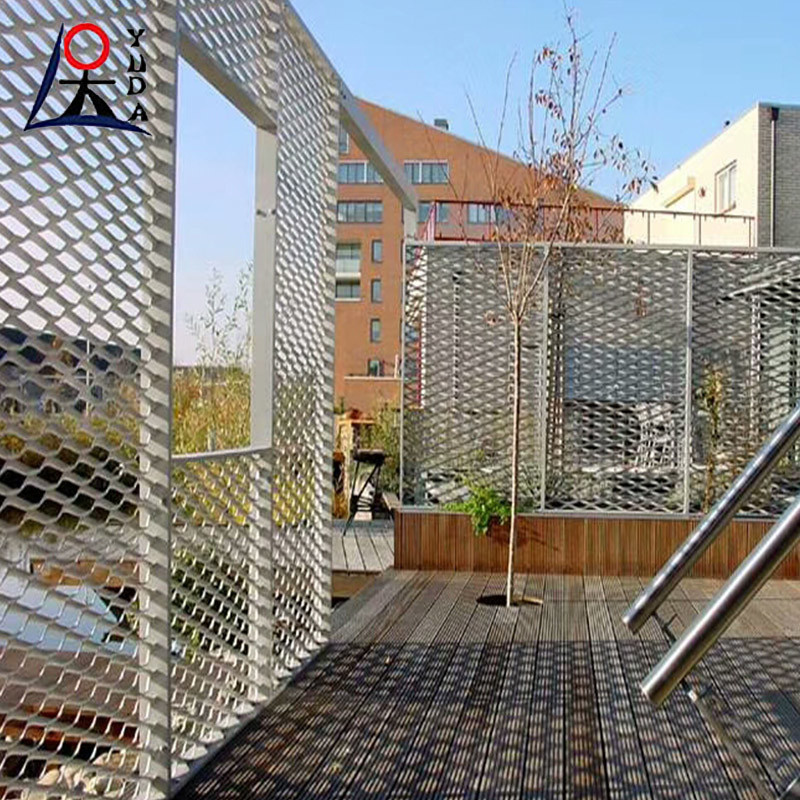 0.1 - 8mm Expanded Metal Grating With Precise Specifications 50m/roll