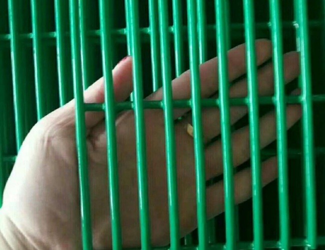 3mm To 6mm Galvanised Welded Wire Mesh Panels For European Standard Guard Mesh