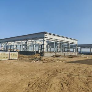 Lightweight Prefabricated Steel Structure Building For Office / Warehouse