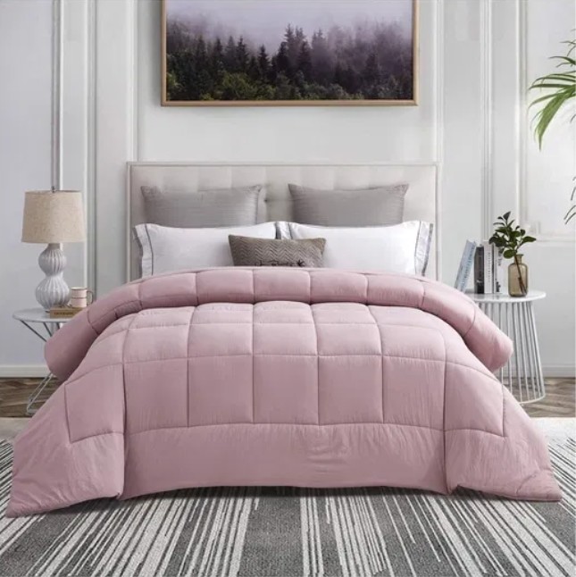 Pink Custom Design Bedding Box Quilted Queen Size Polyester Microfiber All Season Comforter