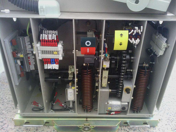 10KV 11KV 24KV VCB high voltage vacuum circuit breaker