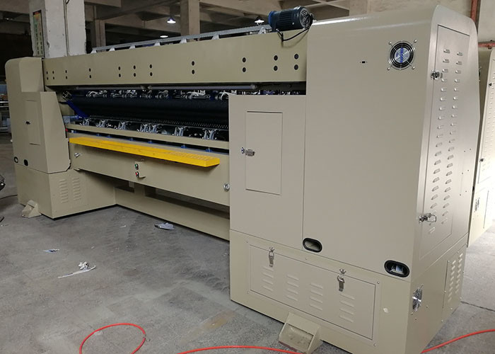 Computerized Lock Stitch Quilting Machine With Japan Bearing