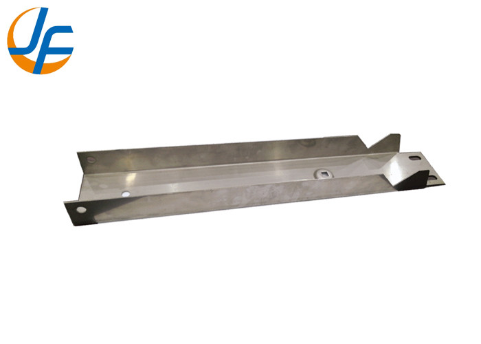 Laser Cutting Fabrication Service , Tractor Sheet Metal Fabrication Parts