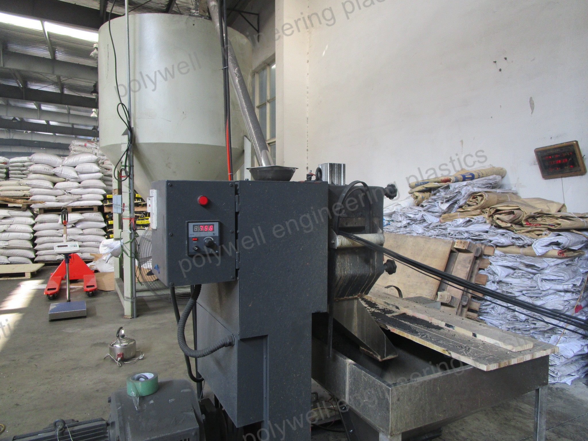 Virgin/Recycled PA6 Pellets PA66 Granules Plastic Pellet Making Machine