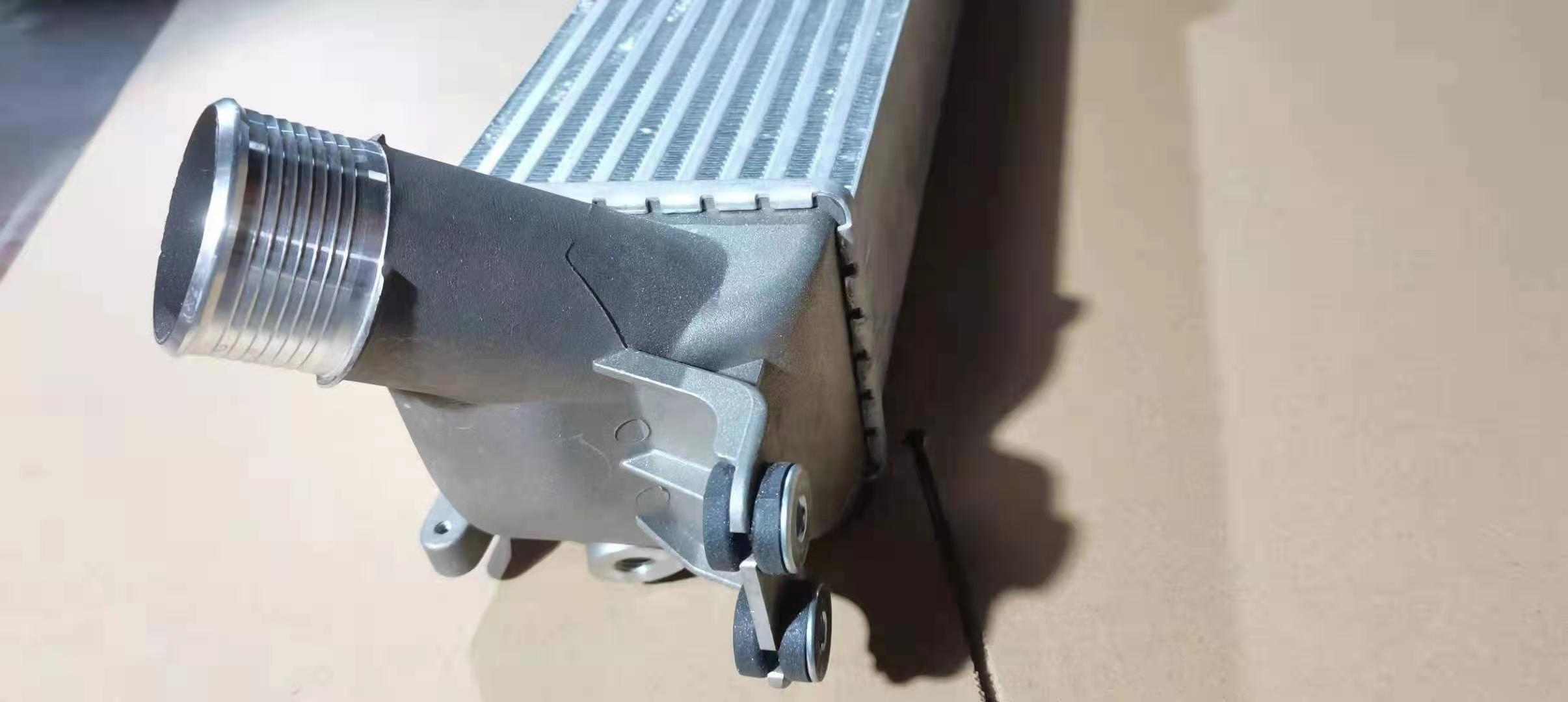 Hyundai H-1 28190-4A700 Intercooler Assy Cooler for All Aluminum Design and Fitment