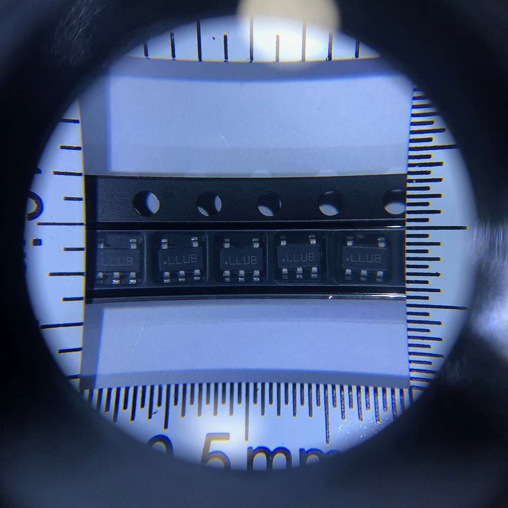 ISM0212S05-TR IC Memory Electronic Components IC T495X686M020ATE150