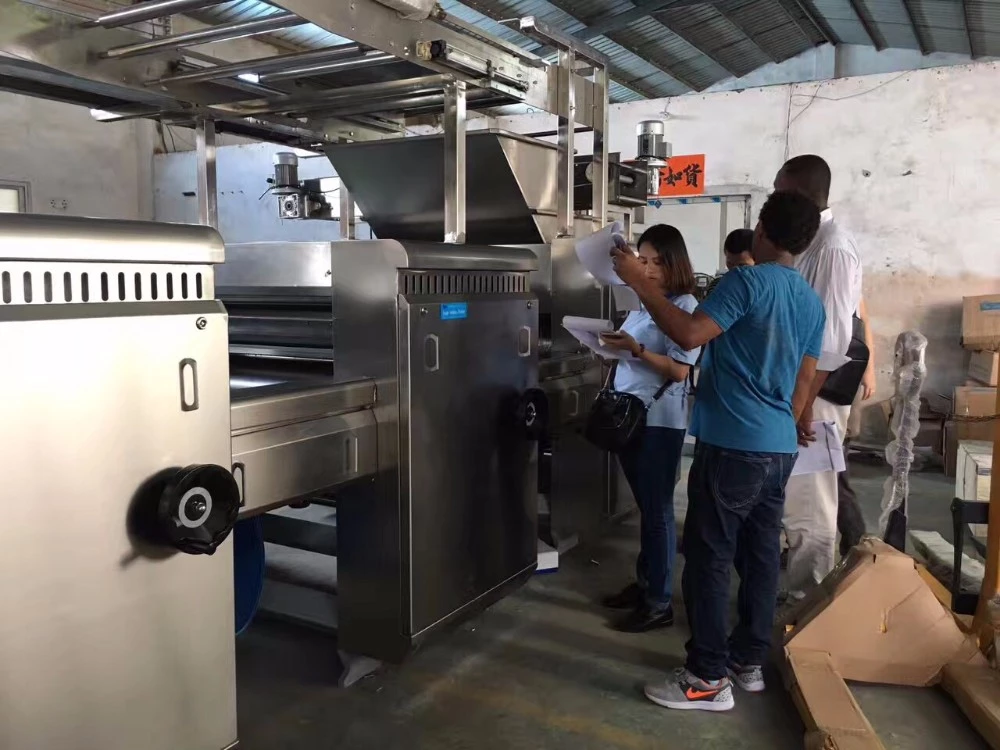 Industry Cream Jam Chocolate Filling Machine Biscuit Injection Machine