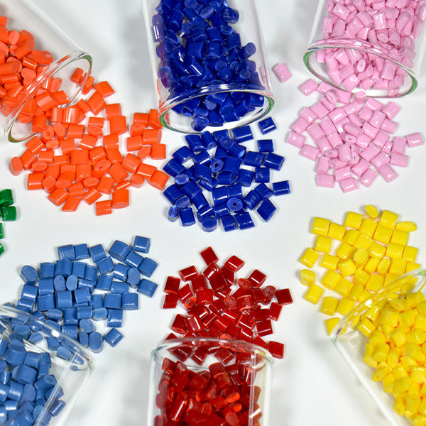 PVDF Pellet Plastic Color Masterbatch Solid Color White Black Red
