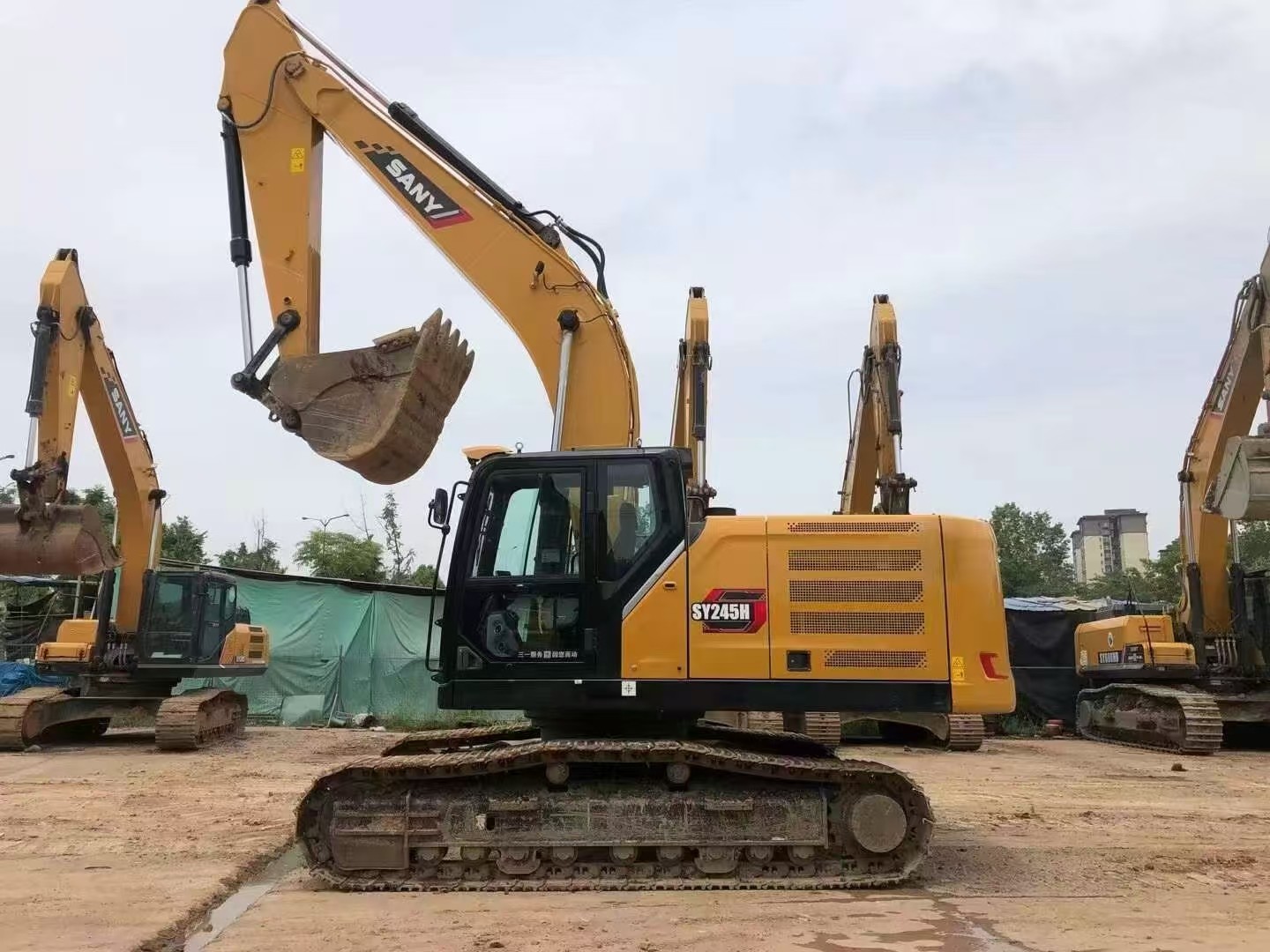 Original Used Sany 245H Crawler Excavator Construction Machine