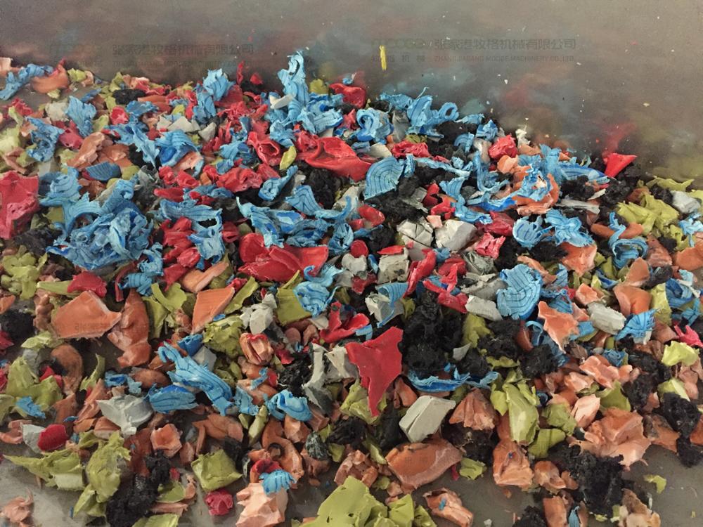 PVC HDPE Heavy Duty Plastic Shredder Machine 400MM Plastic Recycling Shredder