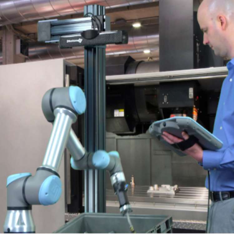Gluing Robot Of UR5e Cobot With 6 Axis Robotic Arm For The Auto Gluing As Collaborative Robot