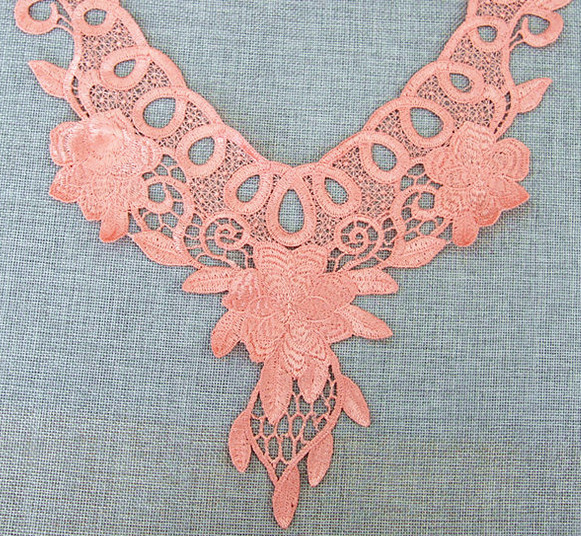 100%Polyester Water Soluble Embroidery Pajams Collar Lace Necklace Decoration