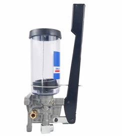 Durable Hand Lubrication Pump , Parts Of An Industrial Robot Grease Fuel