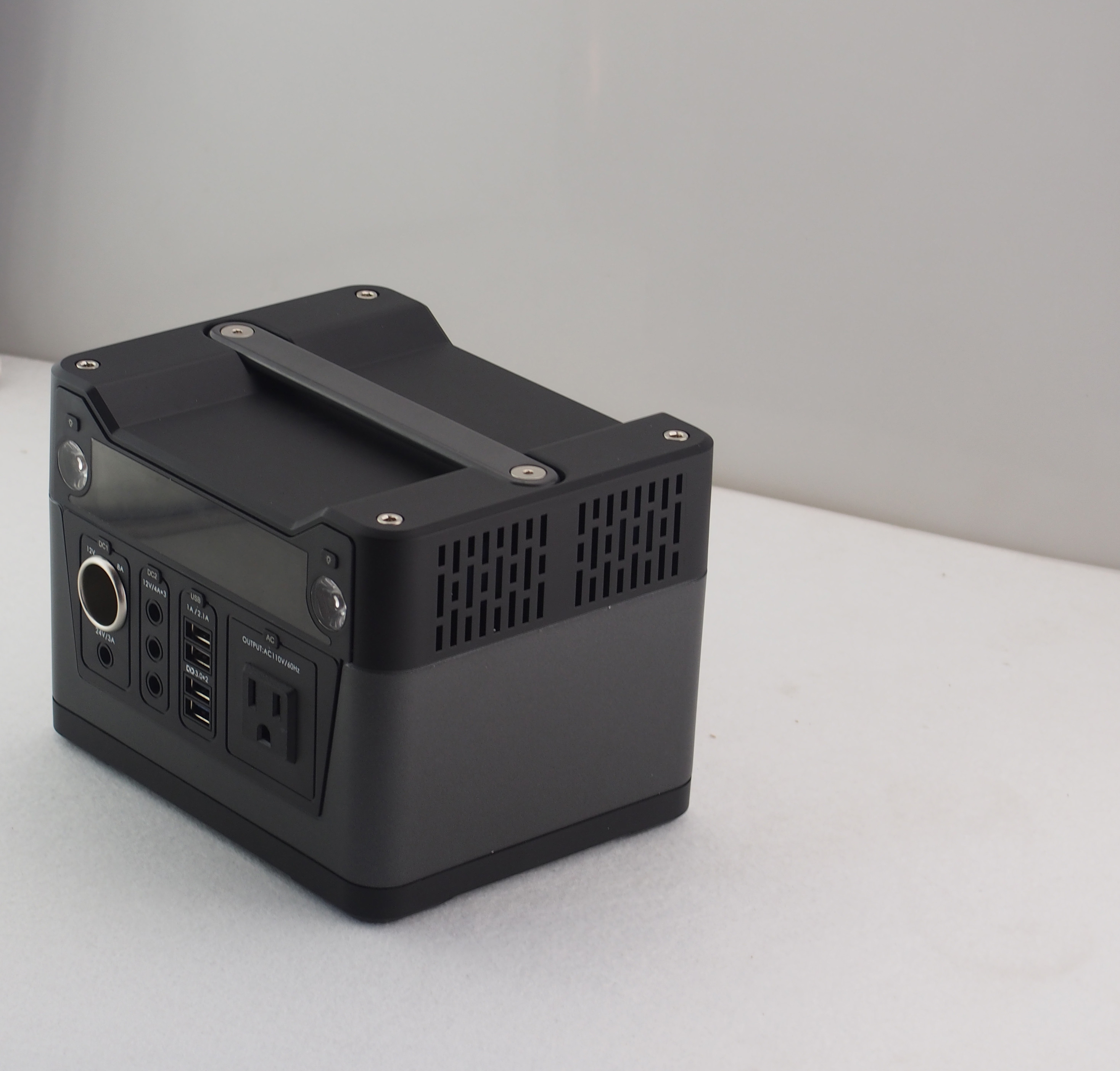 300W 100V Portable Solar Powered Generator , Portable Solar Generators For Home Use