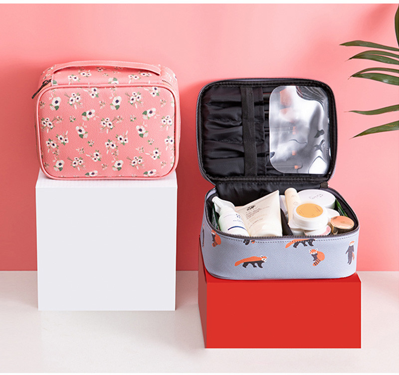 Standard Size Cartoon Printed Toiletry Cosmetic Bag With Handle