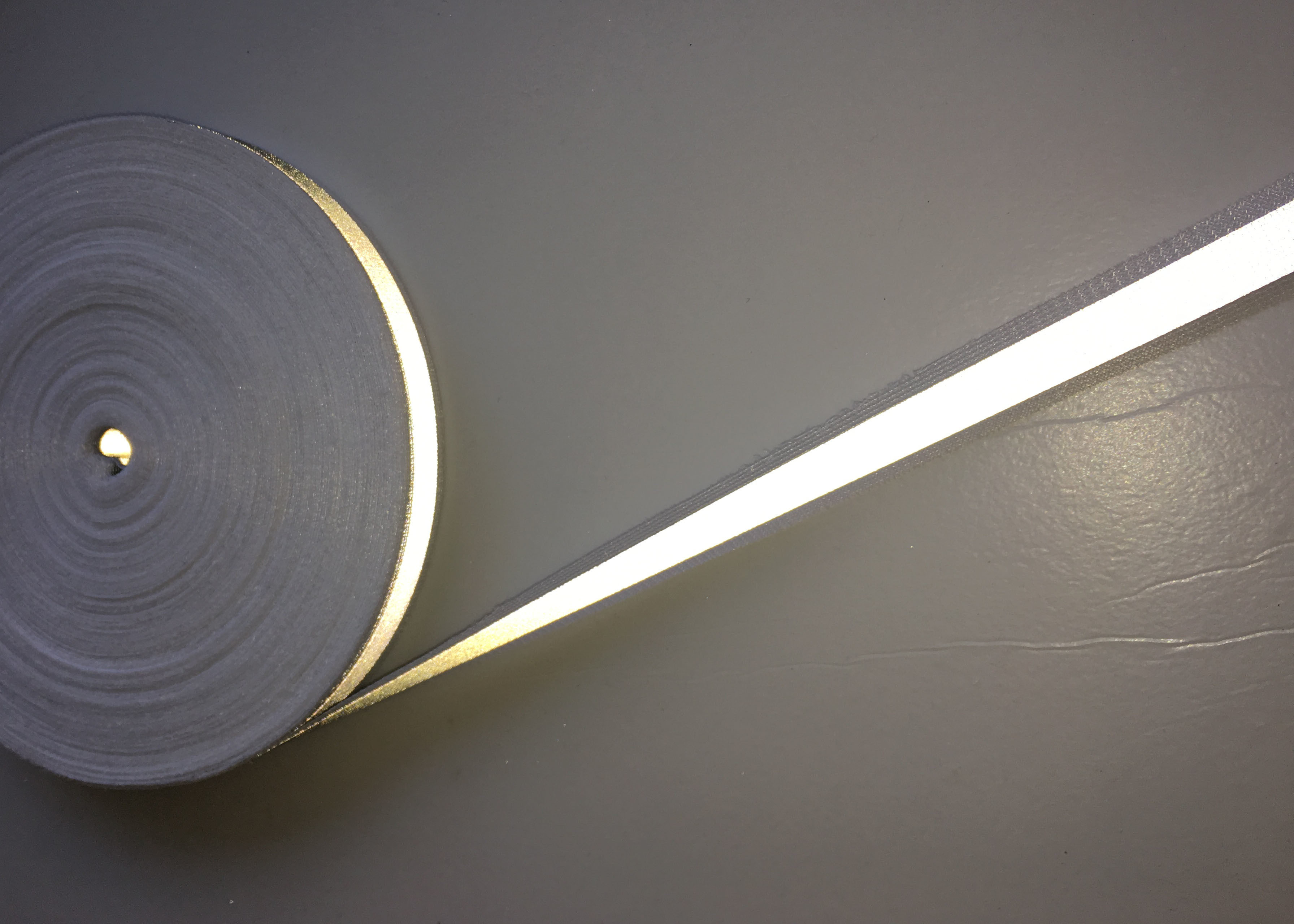 OEM / ODM EN471 100% Polyester light Silver Reflective Clothing Tape , reflective fabric tape