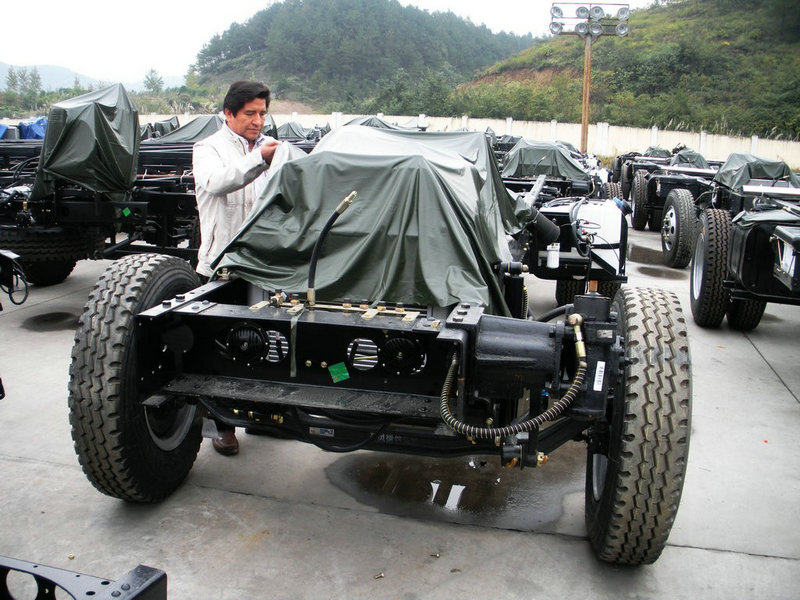 9.9m 270HP Euro 3 Dongfeng EQ6991RCD3G Bus Chassis,Autobús Chassis, Dongfeng Coach Bus Cha