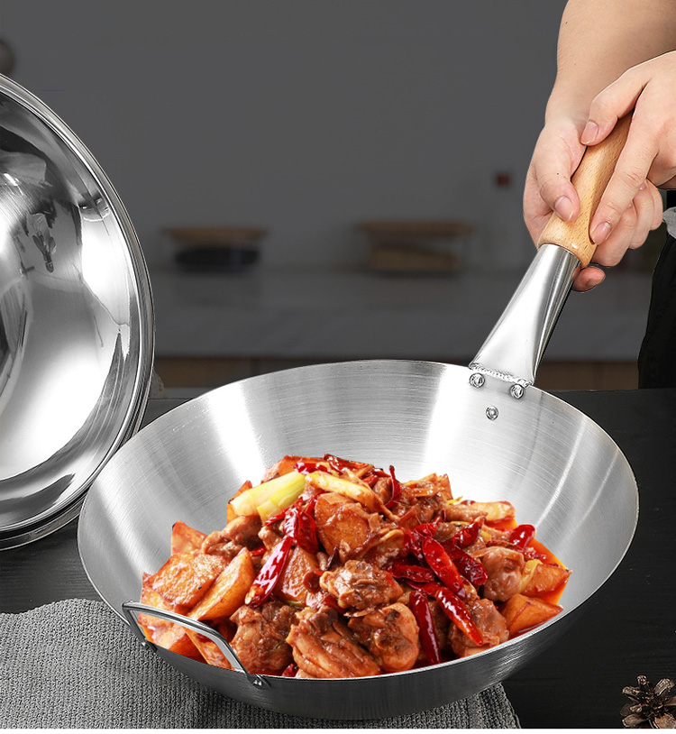 Multifunctional Kitchen Wok Pan Non Stick Stainless Steel With Wooden Handle