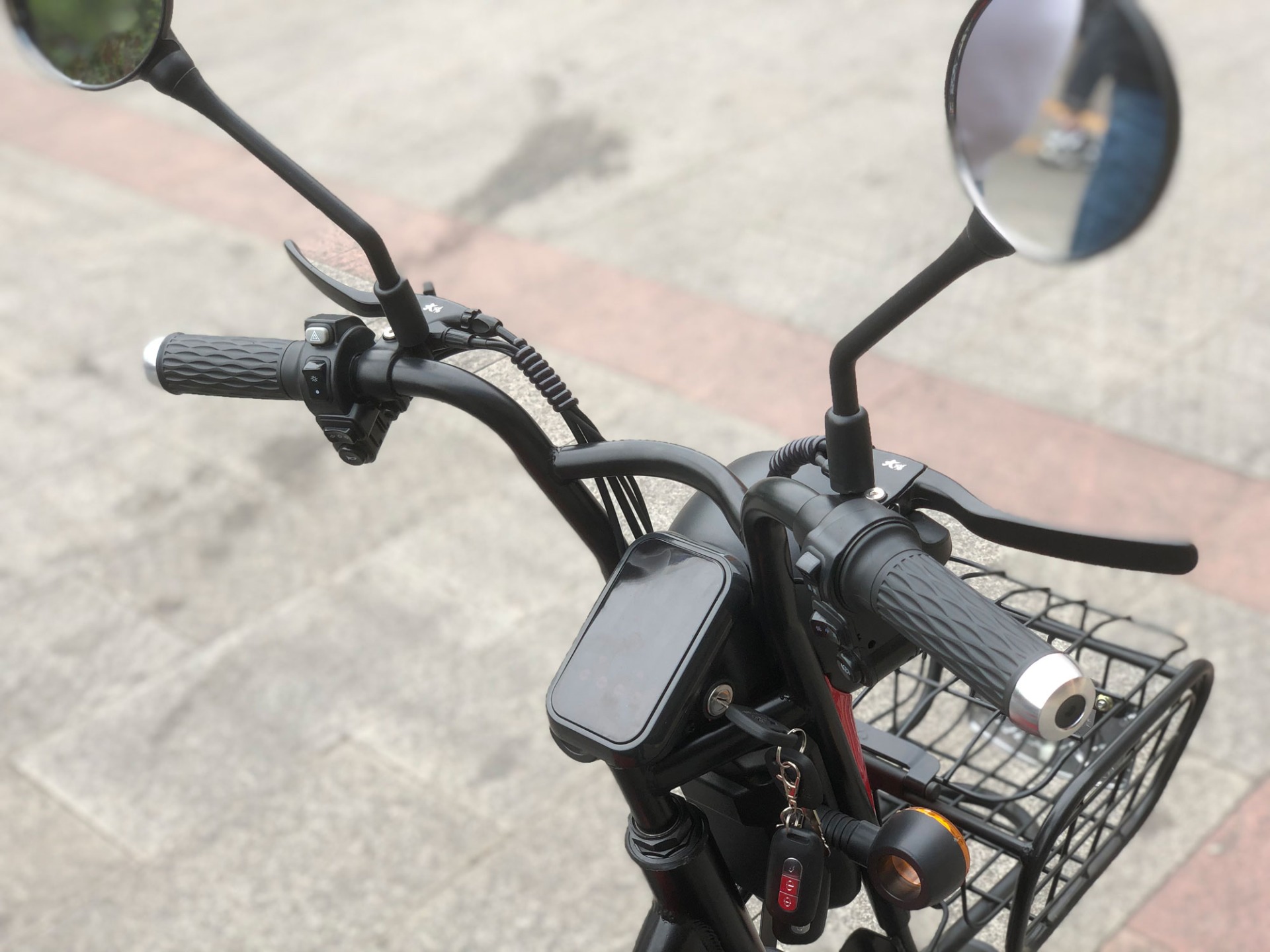 350W Electric Tricycle For Adult Passenger And Cargo Carrier 100KG Loading Capacity
