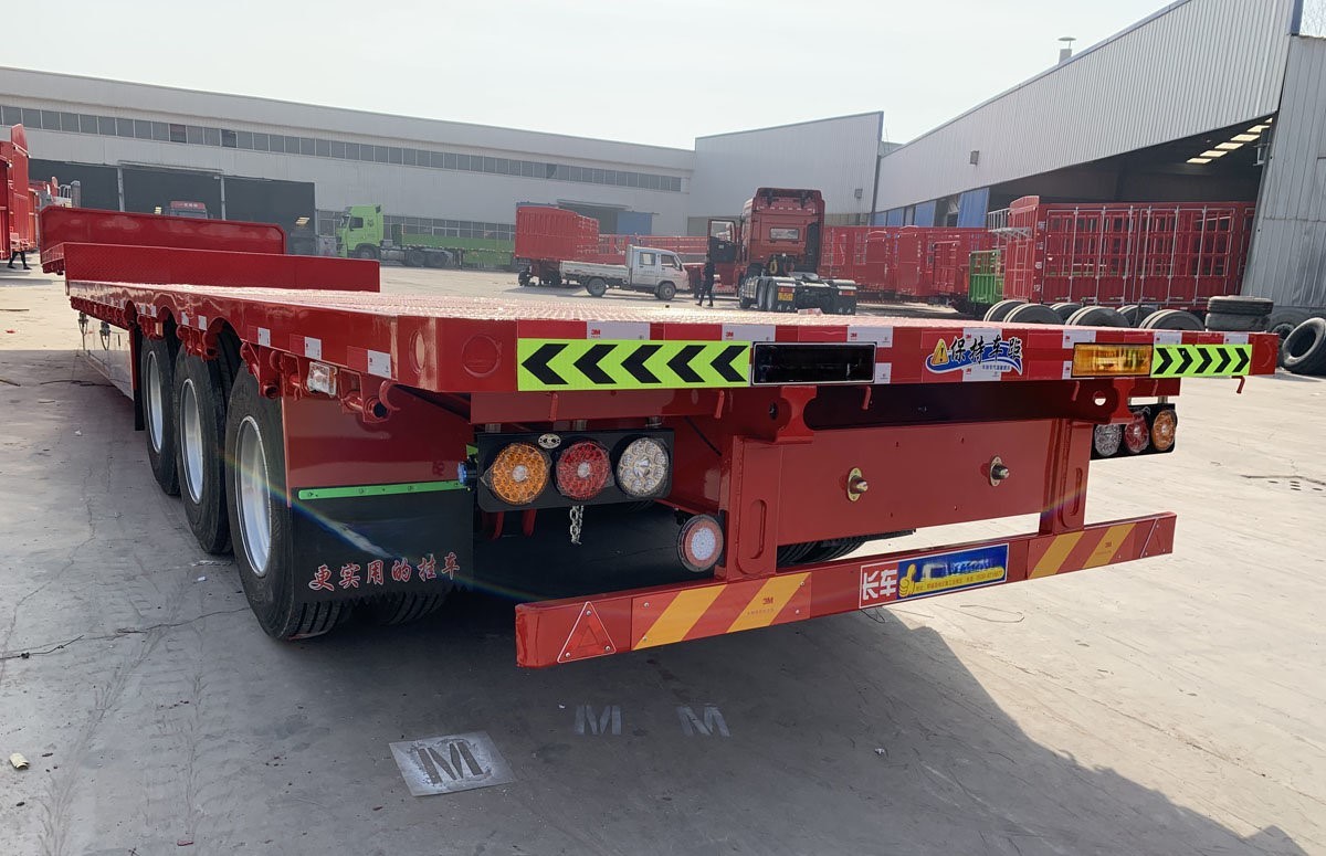 Heavy Duty 80t Removable Low Bed Trailers For Construction Equipment