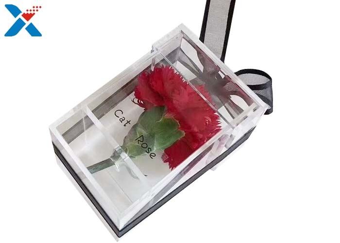 Custom Luxury Clear Acrylic Flower Box 9 * 9 * 15cm 7 * 7 * 10cm Light Weight
