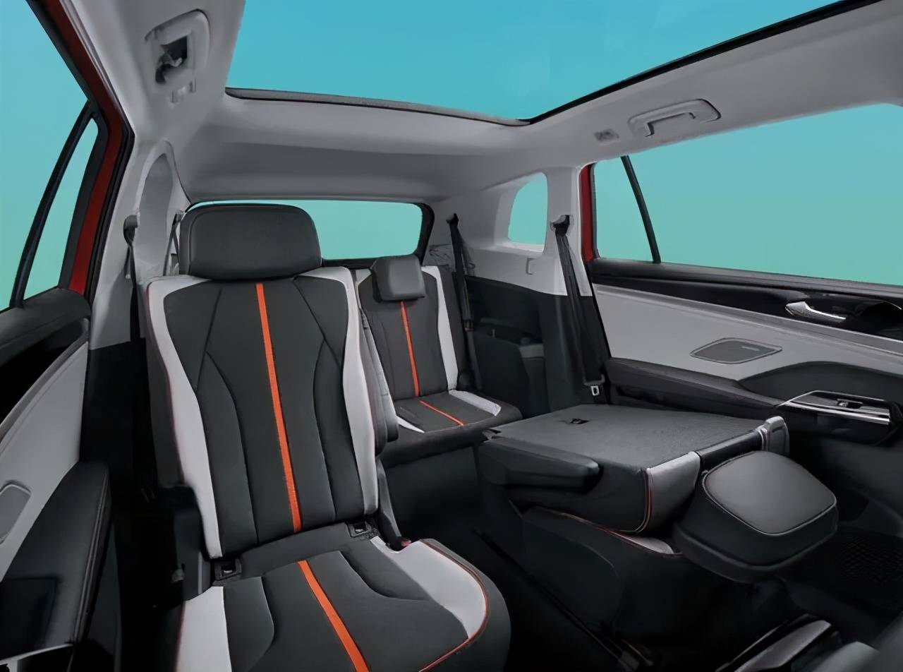 310Nm Maximum Torque 2024 VW ID6 CROZZ PRO 601km Intelligent Energy Cars Optional Pure Electric Vehicle with 601km Range